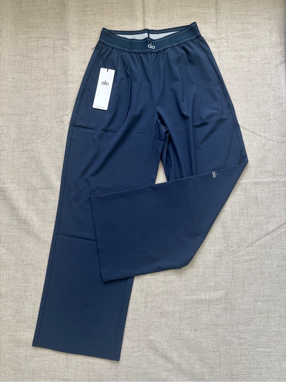 ALO Yoga Navy Suit Up Trouser (Regular)
